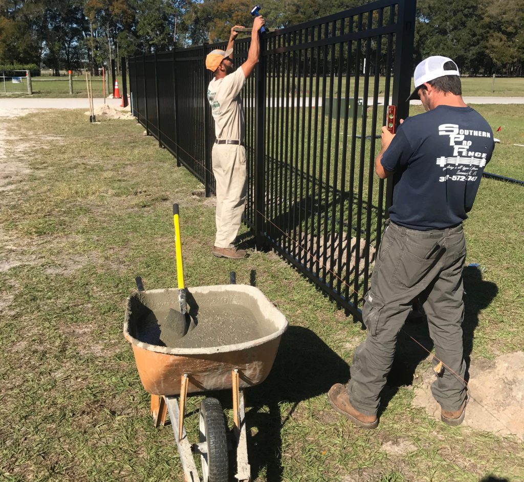 Southern Pro Fencers installing Aluminum Fence